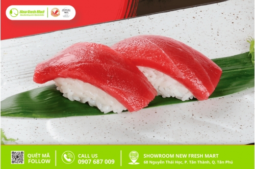 Cá Ngừ Đại Dương Làm Món Sushi Chuẩn Vị Nhật Bản