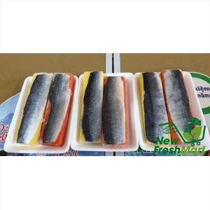 Cá Trích Ép Trứng Đỏ (Vị Gừng Hồng)