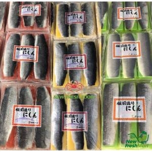 Cá Trích Ép Trứng Đỏ (Vị Gừng Hồng)